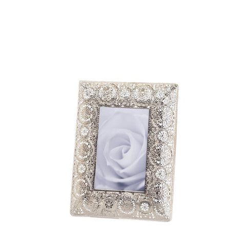 Silver Medallion 4x6 Photo Frame