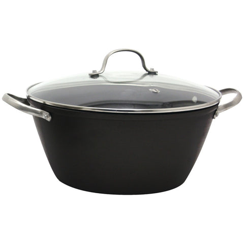 Starfrit Light Cast Iron Dutch Oven (7-quart)